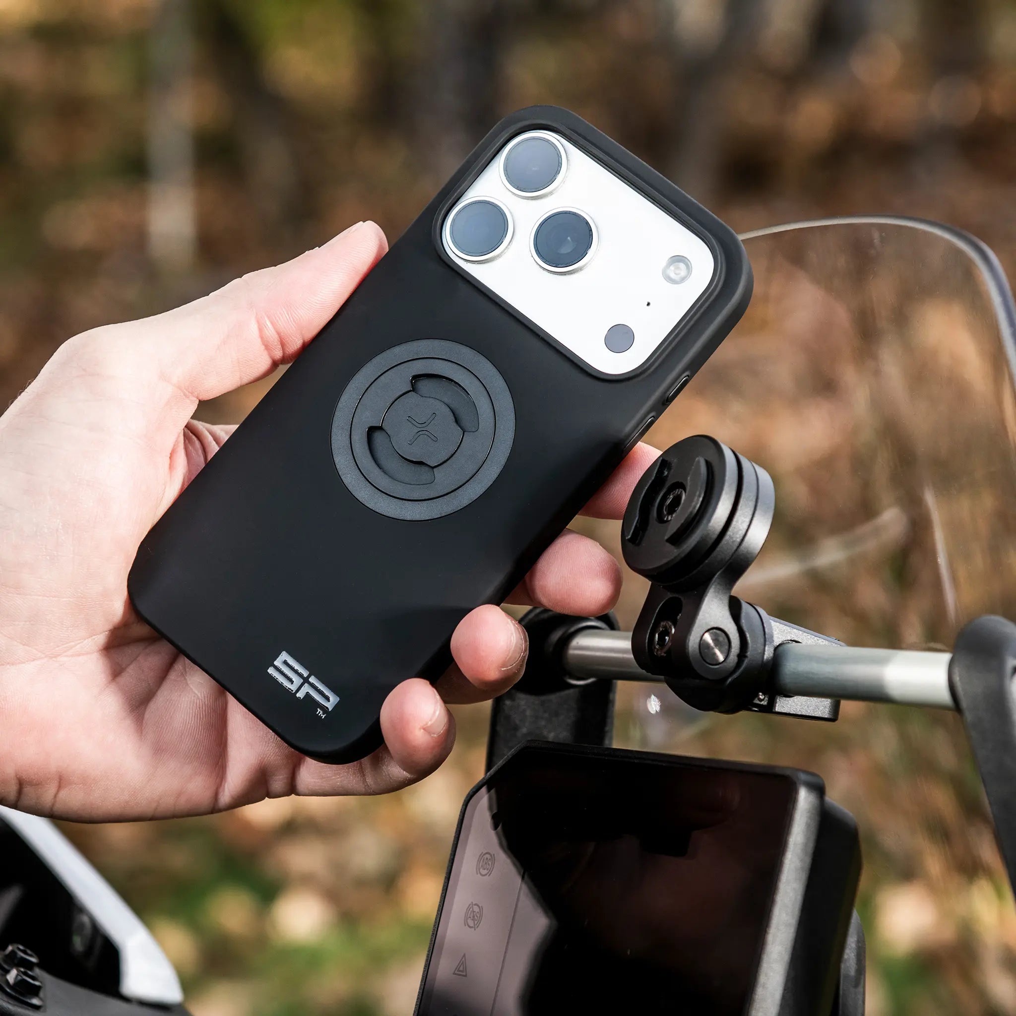 Crossbar Mount Pro: Mehr Raum für dein Setup