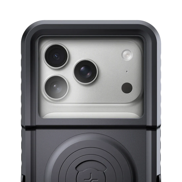 Clear-view camera window 