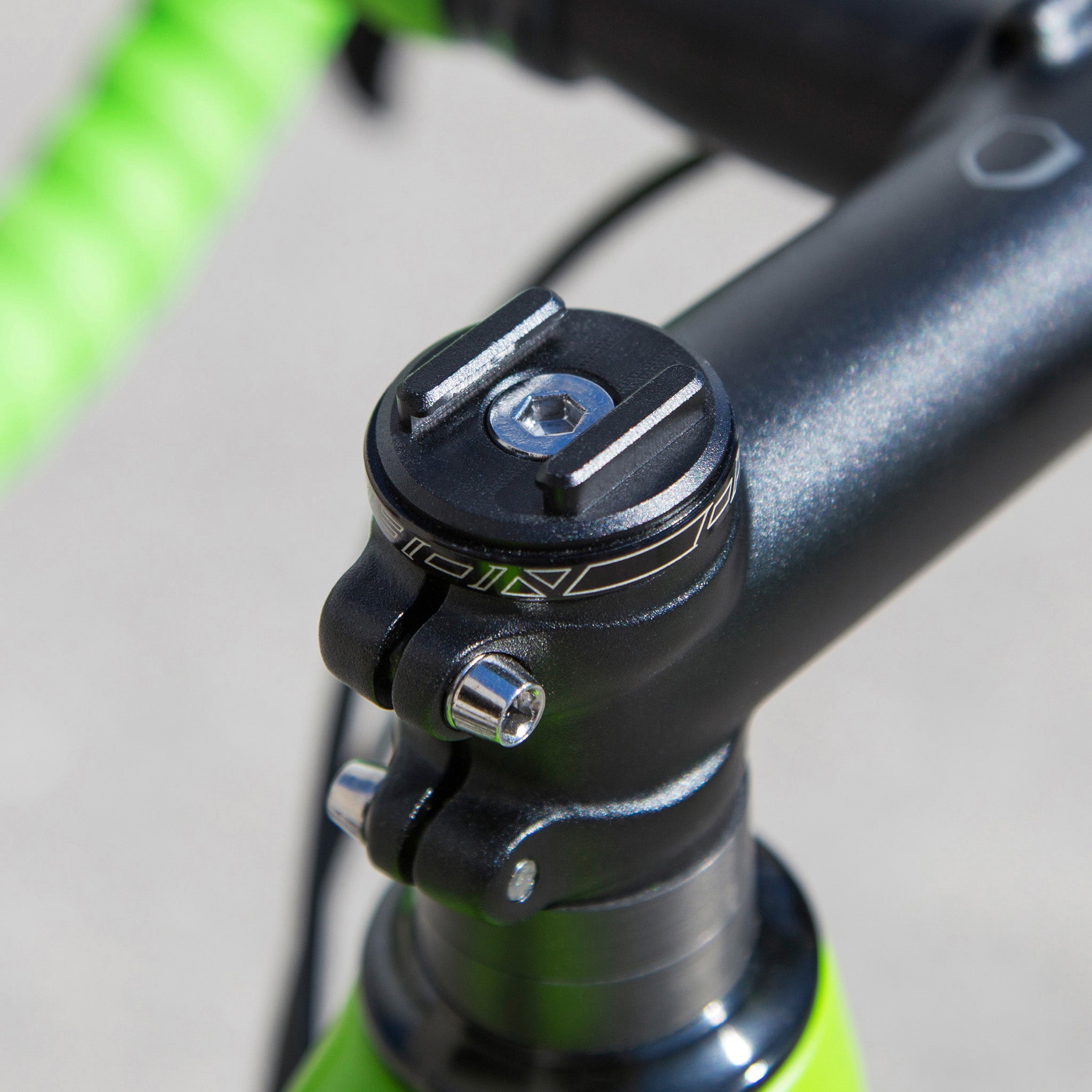 Sp connect store stem mount